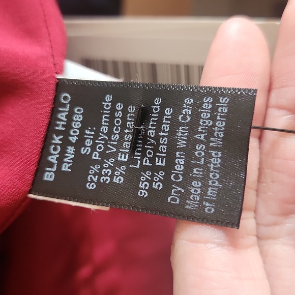 Black Halo Red Cocktail Dress - Picture 4 of 4